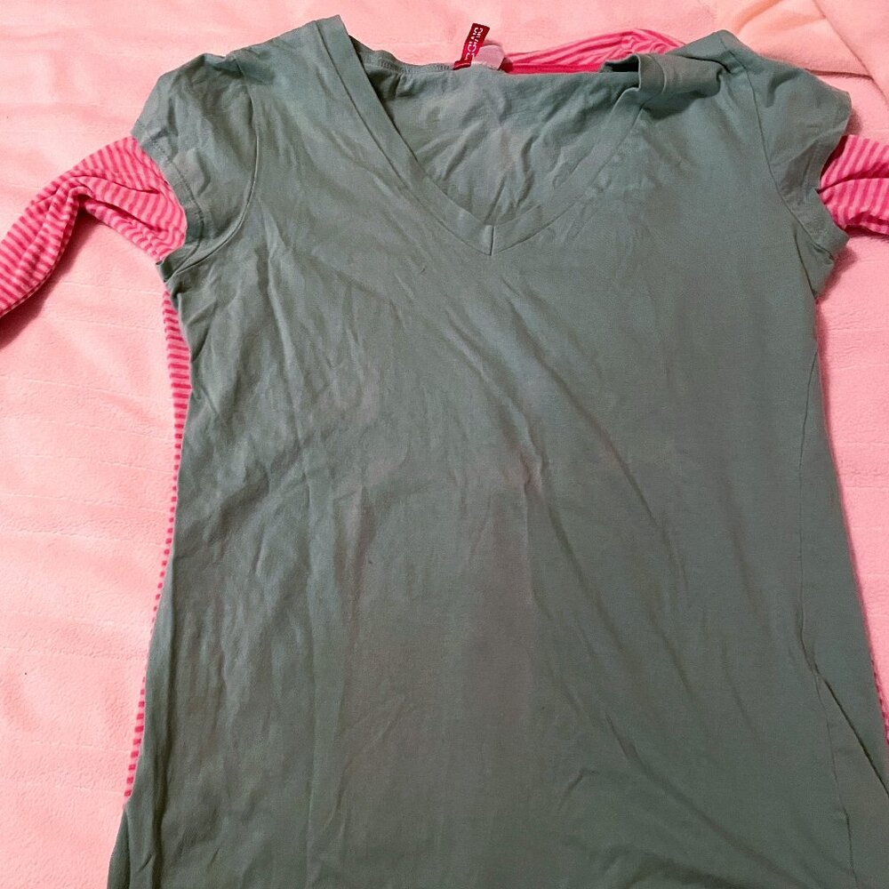 Cotton Shirt Bundle - 2 Lightweight SOFT Stretchy Tee Shirts - Fits M to L - Picture 16 of 16